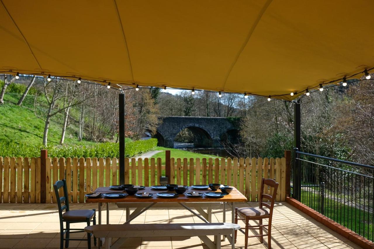 The Lodge At Woodenbridge 애클로 외부 사진