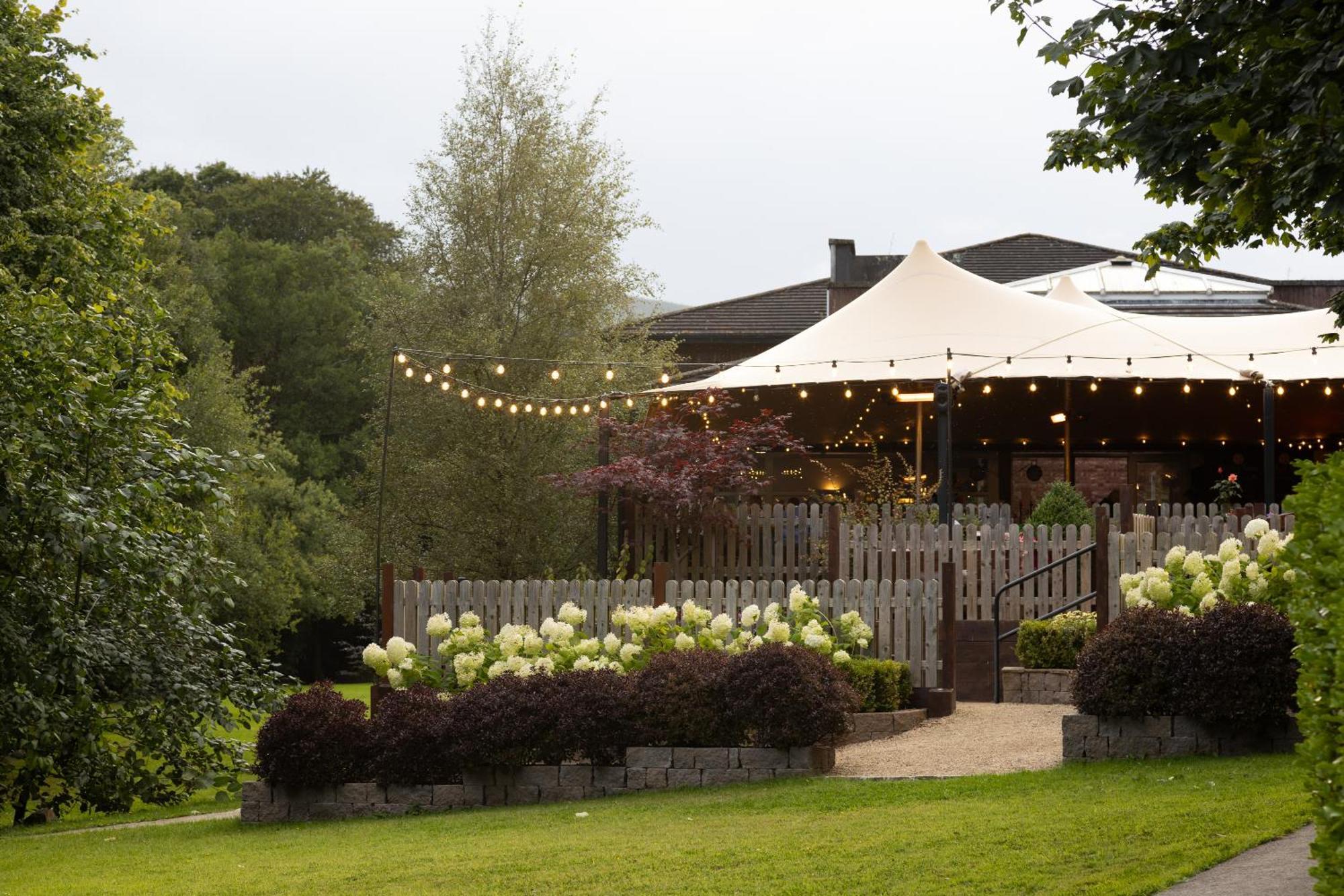 The Lodge At Woodenbridge 애클로 외부 사진