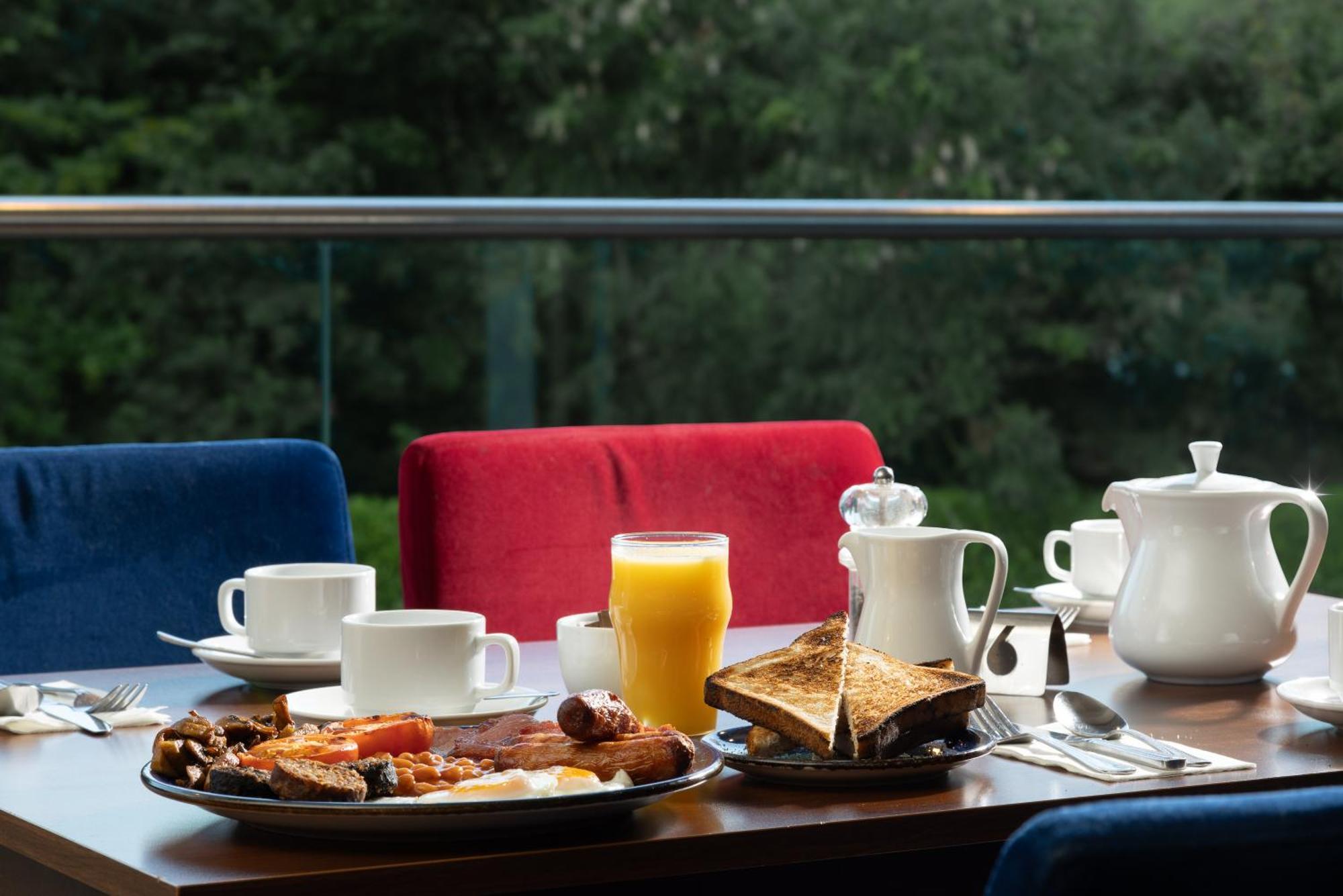The Lodge At Woodenbridge 애클로 외부 사진